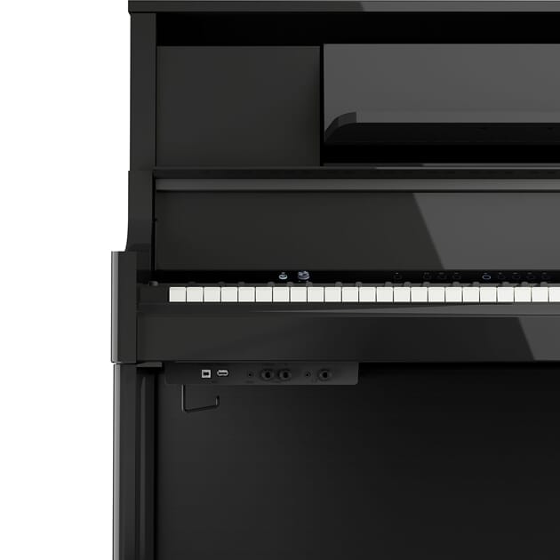 LX-9_LEFT_FRONT.jpeg