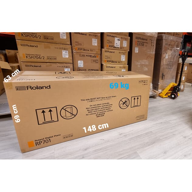 rp701-kartong-fotor-2023111011937 med mål.jpg